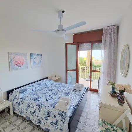 Appartement Tellina Frontemare à Jesolo Extérieur photo